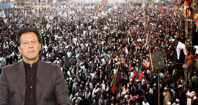 Pakistan: ইমরান খানের মুক্তির দাবীতে পাকিস্তানে লক্ষ লক্ষ মানুষের র‍্যালি!